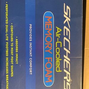 sketchers tennis shoes